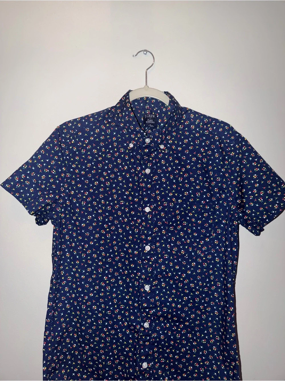 J. Crew Navy Short-Sleeve Button-Down with Mini Floral Print size Small Preppy